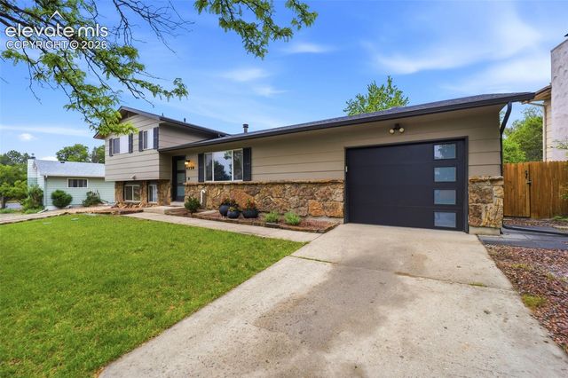 4220 N Nonchalant Circle, Colorado Springs, CO 80917