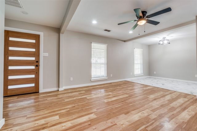 3956 Lost Creek Drive, Dallas, TX 75224