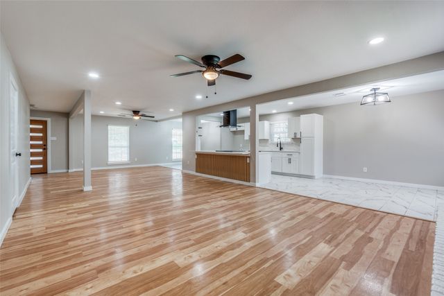 3956 Lost Creek Drive, Dallas, TX 75224