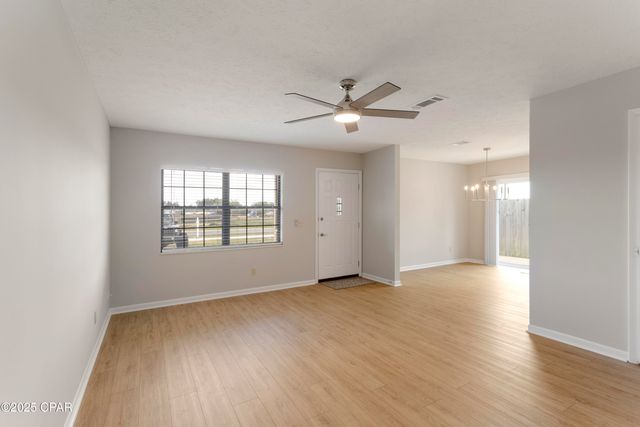 2421 Minnesota Avenue, Lynn Haven, FL 32444