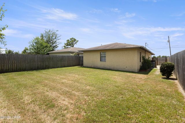 2421 Minnesota Avenue, Lynn Haven, FL 32444