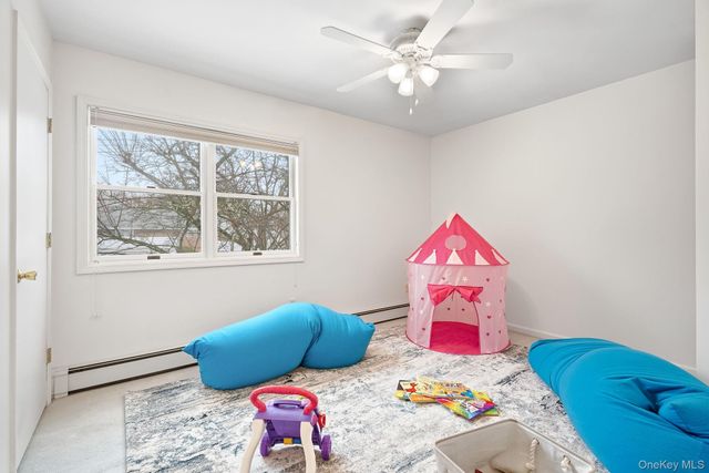 39 Lambert Lane, New Rochelle, NY 10804