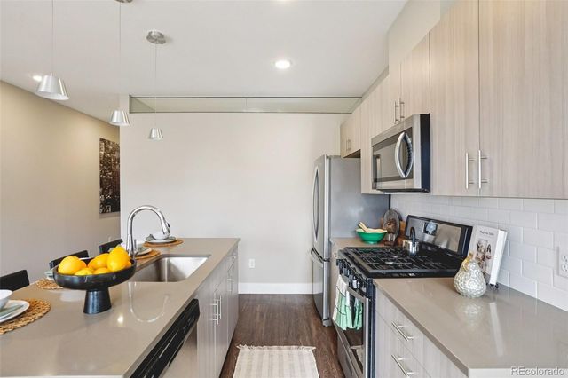 2374 S University Boulevard 204, Denver, CO 80210