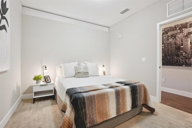 2374 S University Boulevard 204, Denver, CO 80210