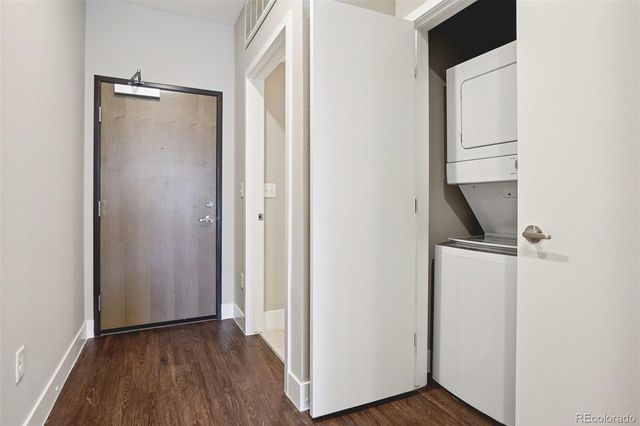 2374 S University Boulevard 204, Denver, CO 80210