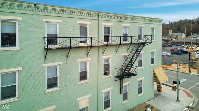 430 Central Avenue, Connersville, IN 47331