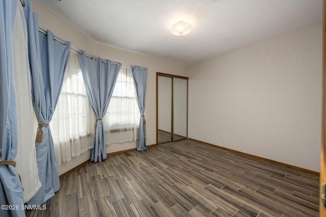 1926 Chateau Drive, Las Cruces, NM 88005