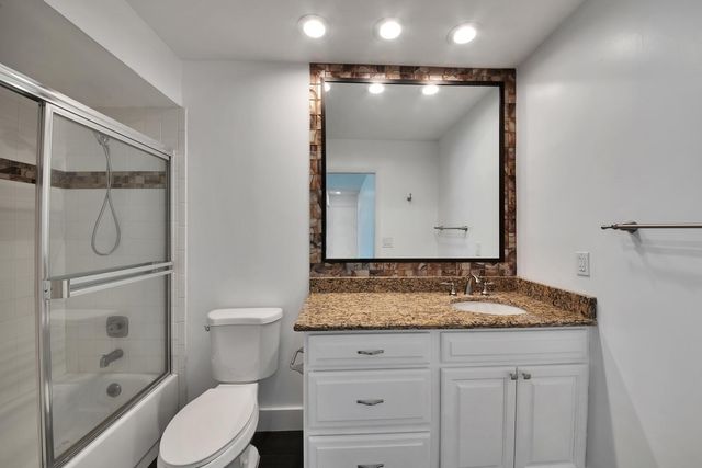 5529 Lakeview Mews Terrace, Boynton Beach, FL 33437