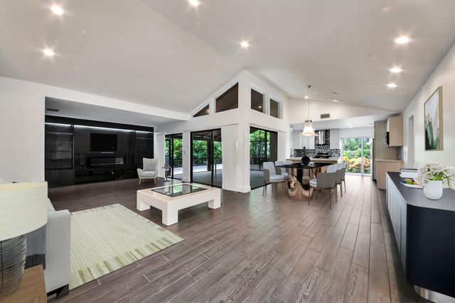 5529 Lakeview Mews Terrace, Boynton Beach, FL 33437