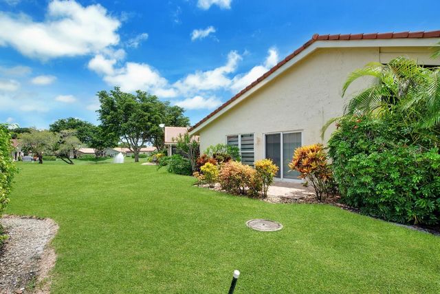 5529 Lakeview Mews Terrace, Boynton Beach, FL 33437