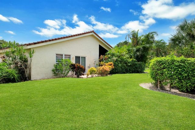 5529 Lakeview Mews Terrace, Boynton Beach, FL 33437