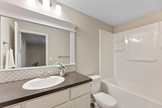 1509 N Aster St, Andover, KS 67002