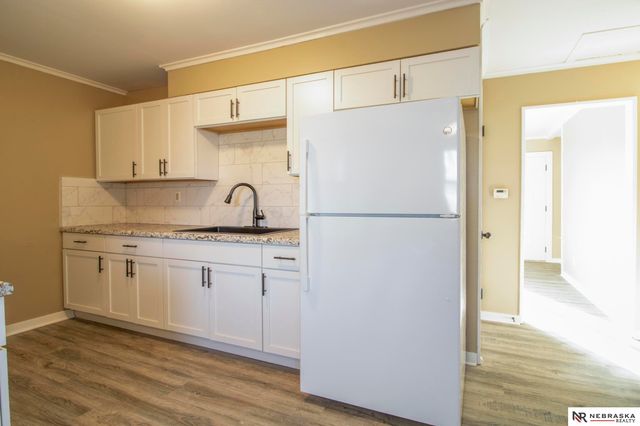 5328 Fontenelle, Omaha, NE 68111