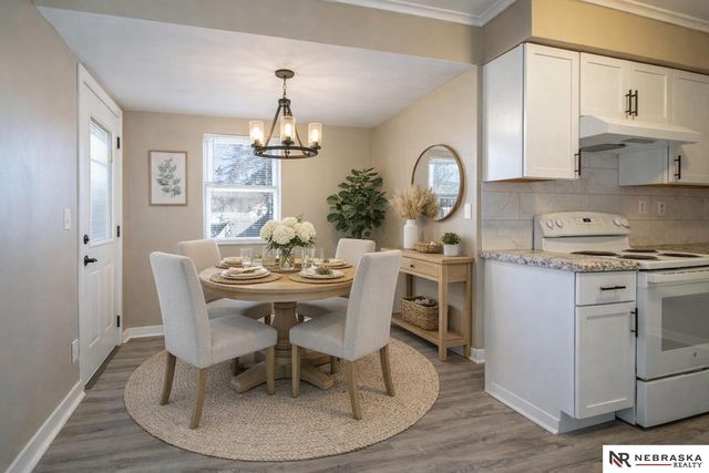 5328 Fontenelle, Omaha, NE 68111