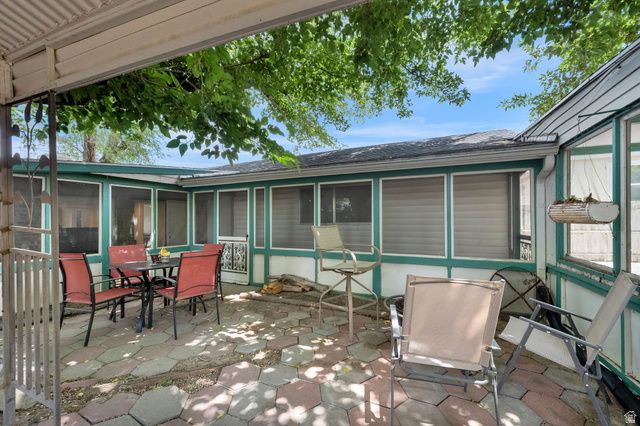 1634 W RUSSETT AVE, West Valley City, UT 84119