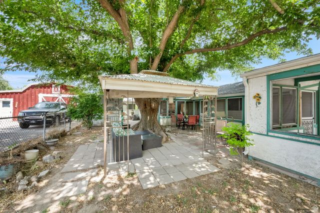 1634 W RUSSETT AVE, West Valley City, UT 84119