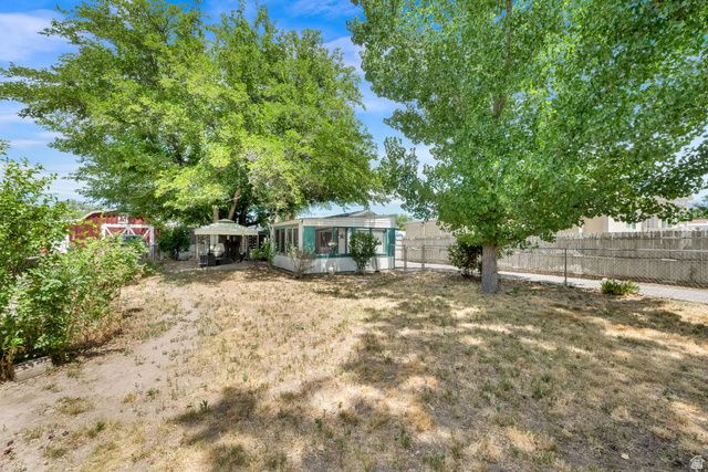 1634 W RUSSETT AVE, West Valley City, UT 84119