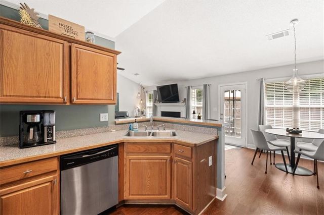 117 Jasmine Way, Villa Rica, GA 30180