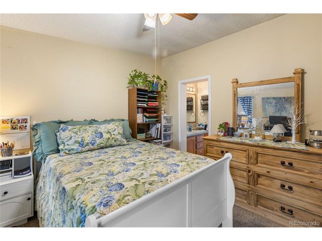 427 S Woodland Ave, Woodland Park, CO 80863