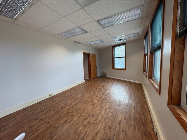 419 Station St, Bridgeville, PA 15017