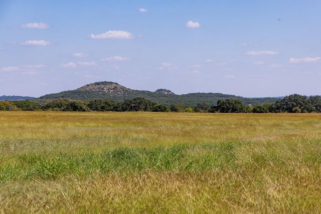 3551 RM 2325, Wimberley, TX 78676