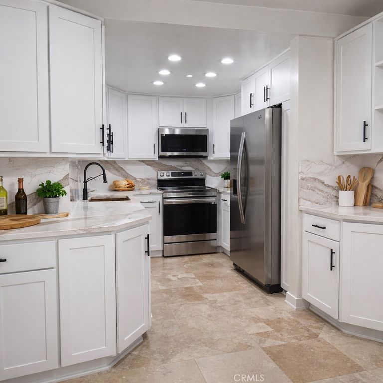 Image 6 of property listing at 440 Veteran Avenue 101, Westwood Century City, CA 90024