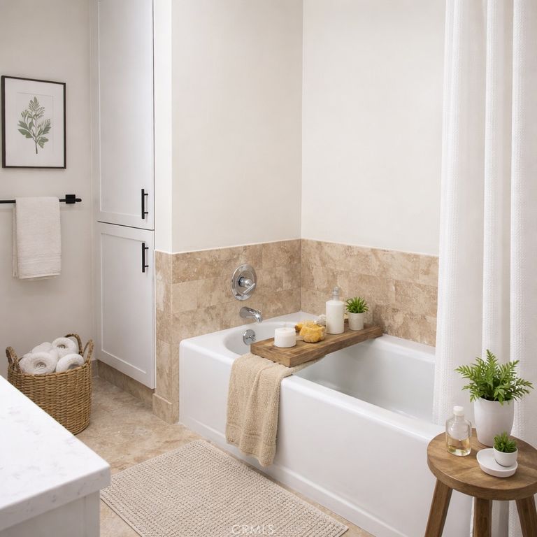 Image 9 of property listing at 440 Veteran Avenue 101, Westwood Century City, CA 90024