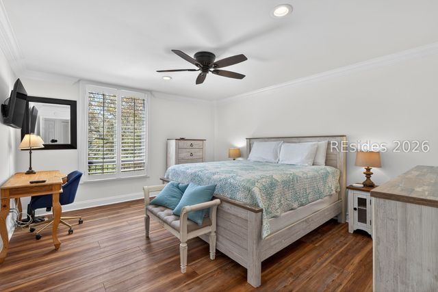 18 Lighthouse Ln Apt 1046, Hilton Head Island, SC 29928