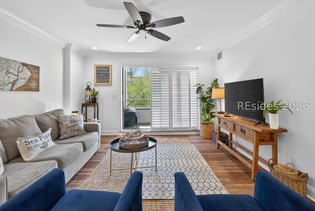 18 Lighthouse Ln Apt 1046, Hilton Head Island, SC 29928