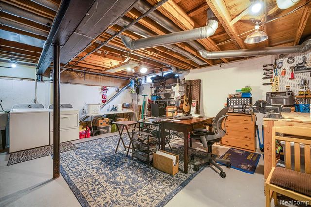 19347 Andover Court, Northville, MI 48167