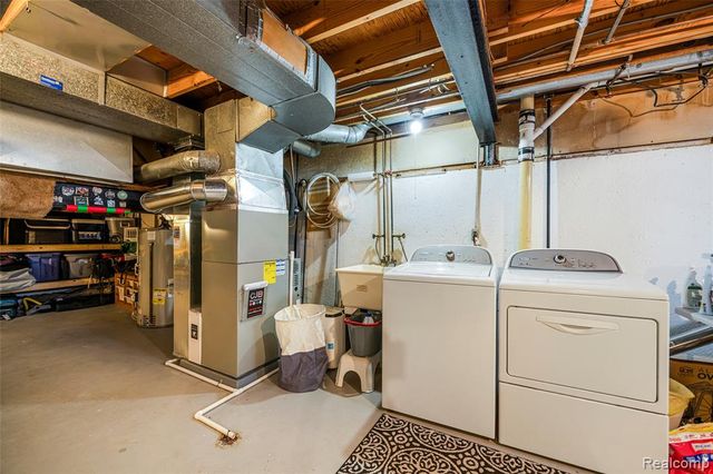 19347 Andover Court, Northville, MI 48167