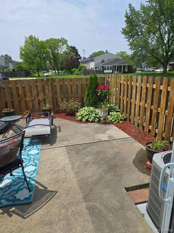 19347 Andover Court, Northville, MI 48167