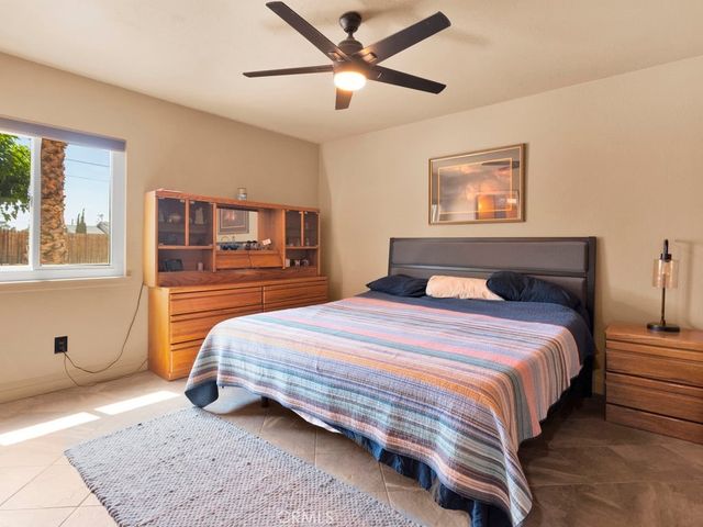 11110 Saratoga Road, Apple Valley, CA 92308