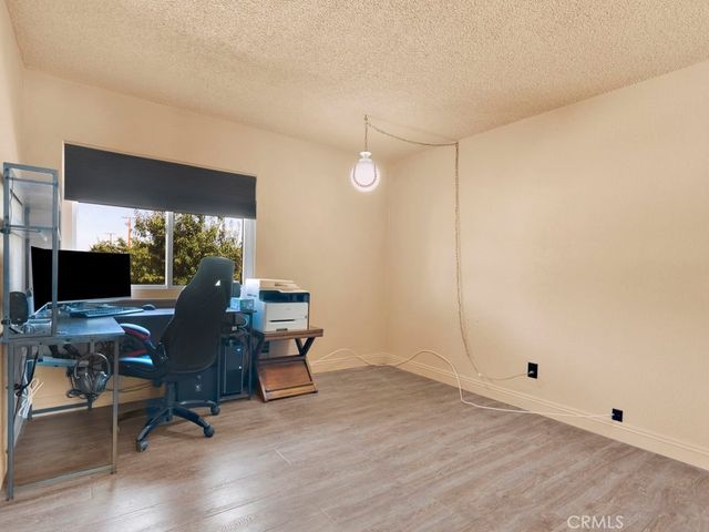 11110 Saratoga Road, Apple Valley, CA 92308