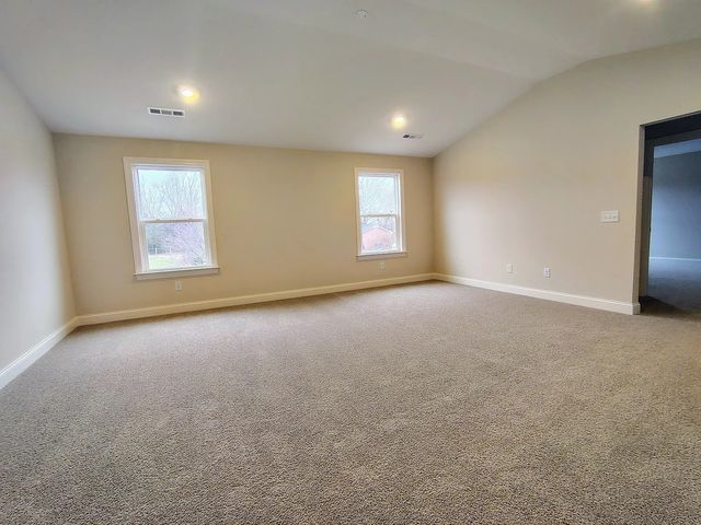 7906 Pine St, Fairview, TN 37062