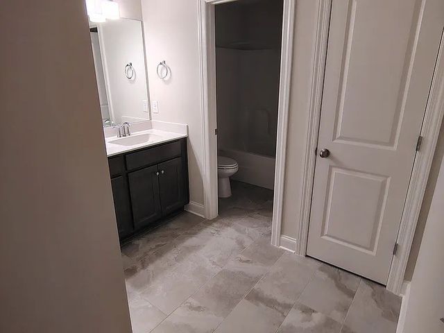 7906 Pine St, Fairview, TN 37062