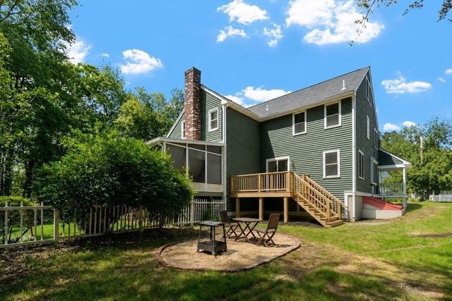 102 Lords Court, Wilmington, MA 01887