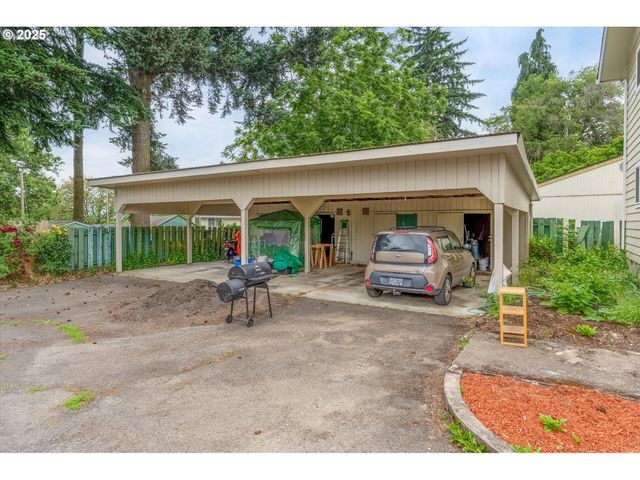 3400 E 13TH St, Vancouver, WA 98661