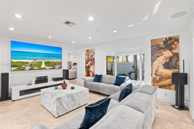 2839 NE 35th St, Fort Lauderdale, FL 33306