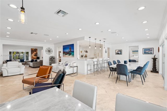 2839 NE 35th St, Fort Lauderdale, FL 33306