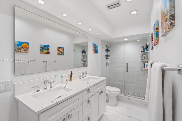 2839 NE 35th St, Fort Lauderdale, FL 33306