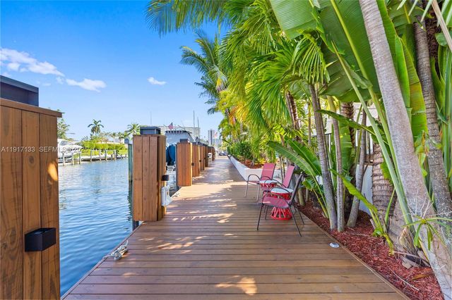 2839 NE 35th St, Fort Lauderdale, FL 33306