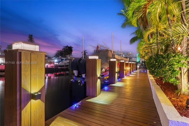 2839 NE 35th St, Fort Lauderdale, FL 33306