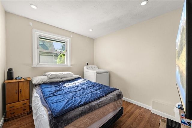 6 Bourne St, Brockton, MA 02302