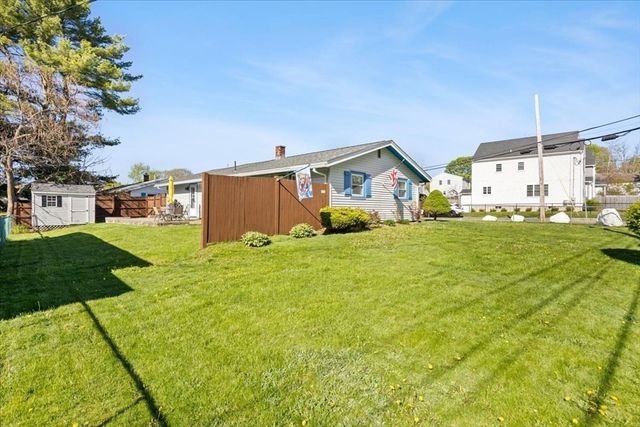 6 Bourne St, Brockton, MA 02302