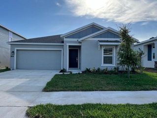 216 Hayley St, Winter Haven, FL 33884