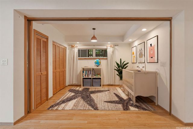 4142 Round Top Drive, Honolulu, HI 96822