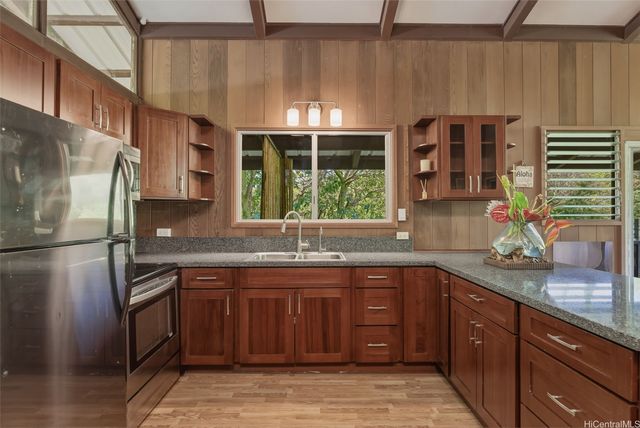 4142 Round Top Drive, Honolulu, HI 96822