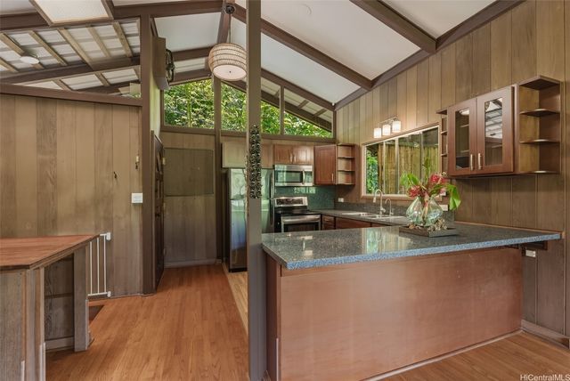 4142 Round Top Drive, Honolulu, HI 96822