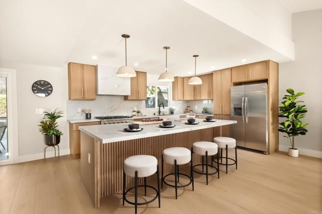 3855 Carbo Court, La Mesa, CA 91941